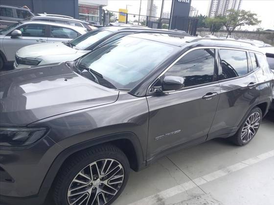 JEEP COMPASS 1.3 T270 TURBO FLEX LIMITED AT6 JEEP COMPASS 1.3 T270 TURBO FLEX LIMITED AT6
